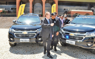 Governador Mauro Carlesse entrega frota blindada ao Sistema Penitenciário do Tocantin