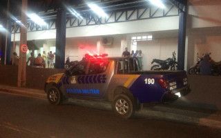 Polícia Militar foi até o Hospital Regional para obter informações sobre a vítima. 