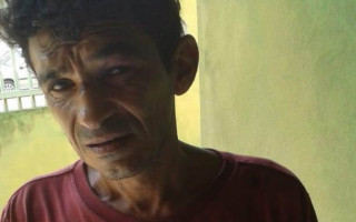 Oliveira Ferreira de Sousa, 47 anos, foi atingido com várias perfurações. 