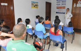 Profissionais passam por contínua capacitação para auxiliar no combate e conscientização da doença.