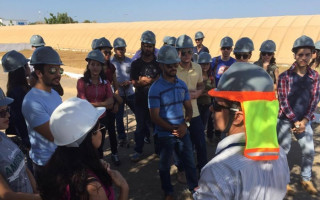 Durante visita, estudantes receberam informações sobre o tratamento de esgoto