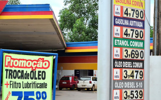 Leis estabelecem normas para publicidade de combustíveis