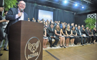 Prefeito de Araguaína participou da cerimônia que empossou a empresária Hélida Dantas e diretores da Aciara