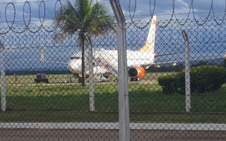 Passageira passou mal durante voo e avião fez pouso de emergência em Palmas.