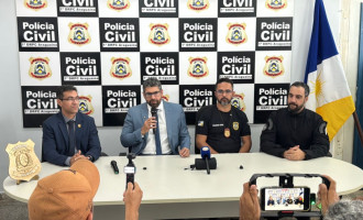 Delegados da Polícia Civil durante coletiva de imprensa em Araguaína. 