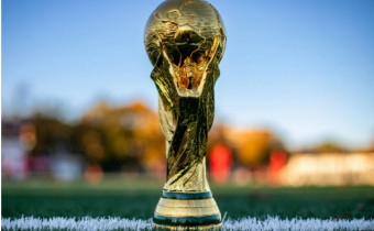 O troféu dourado da Copa do Mundo da FIFA