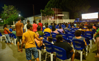 Projeto de cinema itinerante do Brasil Antenado leva sessão gratuita de 