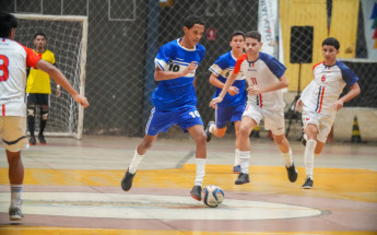 Para se matricular, basta comparecer ao ginásio no horário das aulas e efetuar a matrícula com os professores.