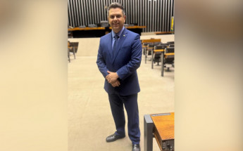  Deputado federal Tiago Dimas (Podemos-TO)  deputado federal Tiago Dimas (Podemos-TO) 