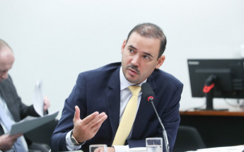 Vicentinho Júnior assume a presidência do PSDB (Partido da Social Democracia Brasileira) no Estado.