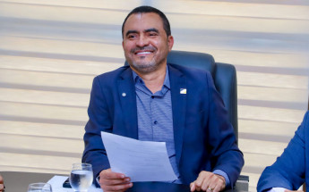  Governador Wanderlei Barbosa destacou que a convocação é um compromisso do Governo do Tocantins com a valorização dos profissionais da Educação e com a melhoria contínua do ensino público