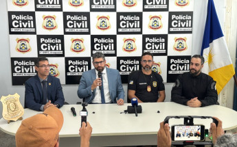 Delegados da Polícia Civil durante coletiva de imprensa em Araguaína. 