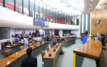 Plenário da Assembleia Legislativa do Tocantins durante aprovação do projeto que proíbe protesto de contas de serviços essenciais