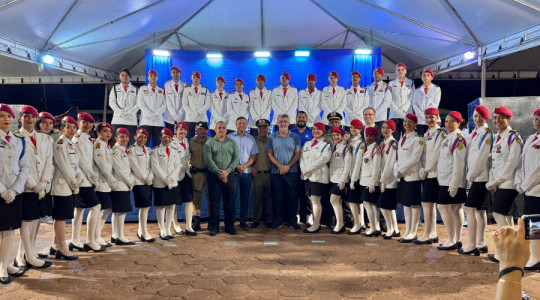 Amélio Cayres durante a solenidade de incorporação no Colégio Militar em Augustinópolis