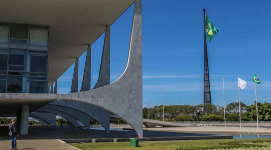 A nova lei também reforça a atuação do Estado na prevenção, responsabilização e acolhimento das vítimas.