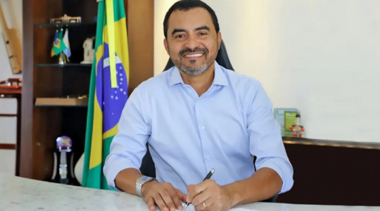 Wanderlei Barbosa, governador.
