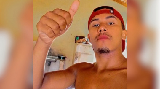 Idelmar Azevedo das Neves, de 23 anos, vítima de homicídio registrado na manhã desta terça-feira (31) em um bar na cidade de Palmeirante