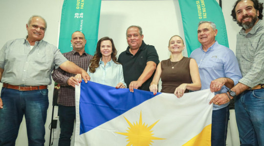 Representantes do agronegócio durante reunião que formalizou apoio à pré-candidatura da senadora Professora Dorinha ao governo do Tocantins