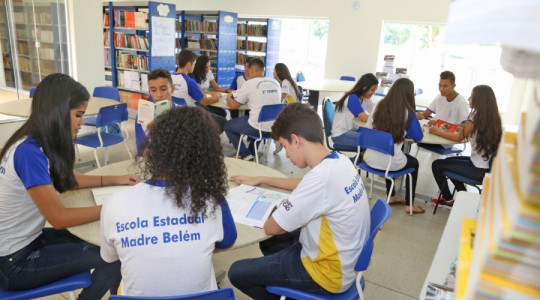 Processo seletivo para diretores da rede estadual integra ações de fortalecimento da gestão democrática na educação.