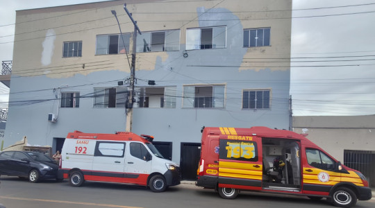 Pintor foi socorrido pelo Samu após sofrer uma descarga elétrica durante serviço em um prédio no Centro de Araguaína.