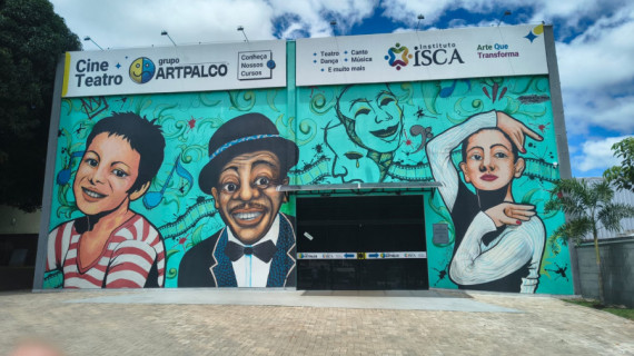 O ISCA tem origem no grupo Artpalco, criado em 2001 em Uberlândia (MG), e atua em Araguaína desde 2012, acumulando reconhecimento nacional e prêmios em festivais de teatro.
