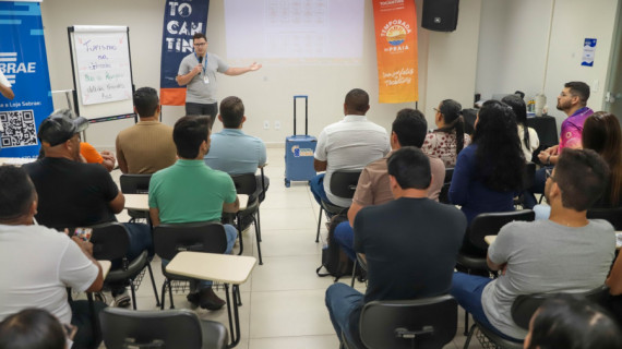 Hoje, Araguaína a cidade é considerada uma base logística, o Portal da Amazônia, para acessar diversas atrações de ecoturismo na macrorregião que inclui o norte do Tocantins e sul do Pará e Maranhão.