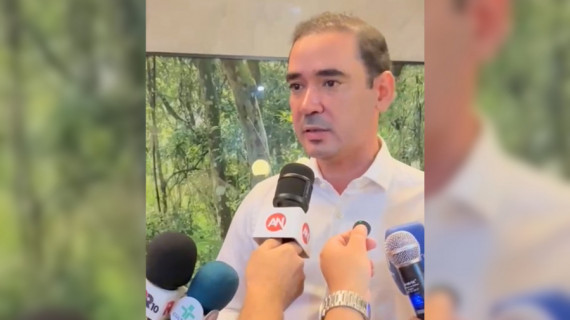 Deputado federal Vicentinho Júnior (PSDB) durante entrevista coletiva à imprensa em Araguaína, na manhã desta sexta-feira 
