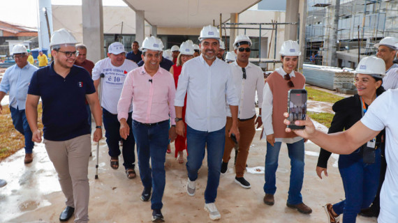 Wanderlei visitou as obras do Colégio Militar Jorge Humberto Camargo