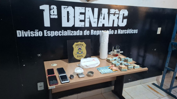 Grande quantidade de dinheiros e drogas apreendidos pela PCTO em Palmas 