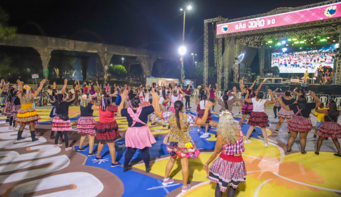 No domingo, 28, o tablado do Parque Cimba recebe o tradicional Concurso de Quadrilhas