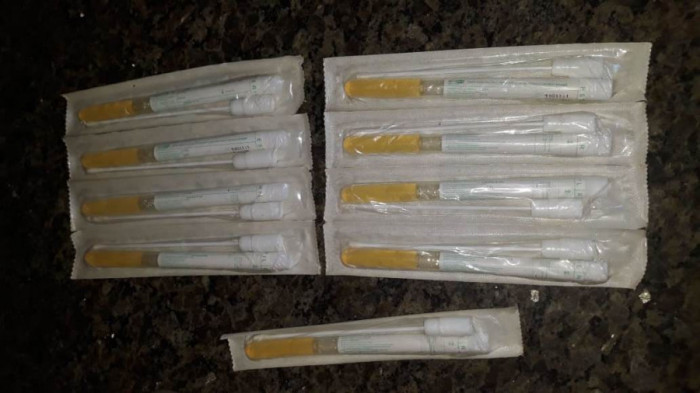 Testes encontrados por moradores de Araguaína 