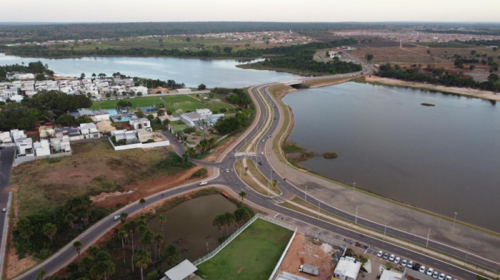 Vista panorâmica do Lago Azul, próximo ao futuro Shopping. Foto: Geovanni Pereira/ Fatos e Notícias