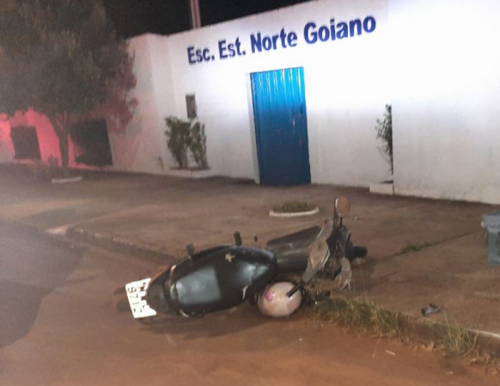 Acidente ocorreu em frente a uma escola estadual. Foto: Divulgação/PM