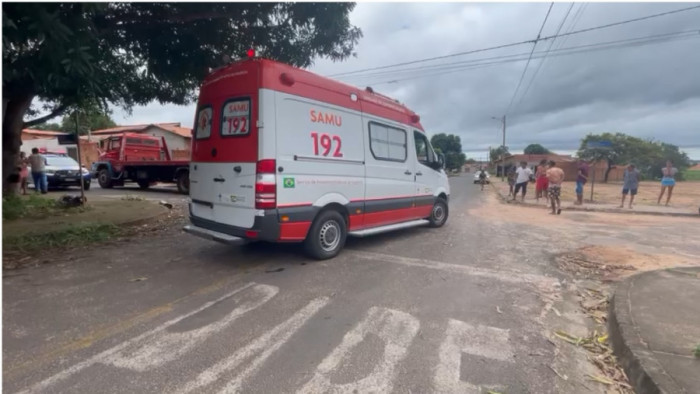 Equipe do Samu tentou reanimar a vítima, mas o jovem não resistiu aos ferimentos. Foto: AN