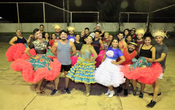 Fundada em 2015, a quadrilha surgiu de uma turma de amigos admiradores das festas juninas.