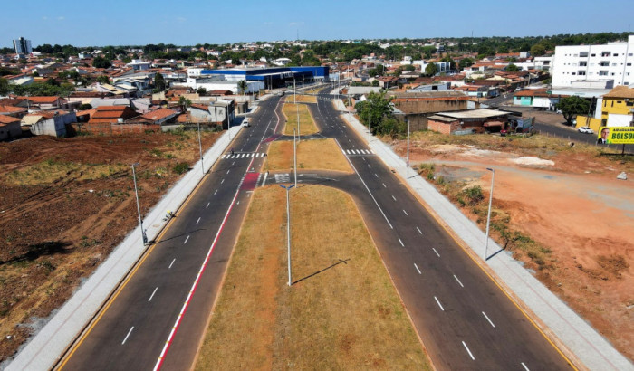 Primeira etapa também vai melhorar o fluxo de veículos de grande porte que transportam mercadorias para os estabelecimentos comerciais do centro e dos bairros. Foto: Marcos Sandes/Ascom Araguaína