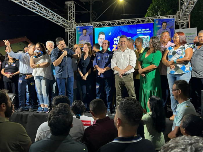 Lideranças de peso subiram ao palanque do candidato a deputado estadual Marcus Marcelo.