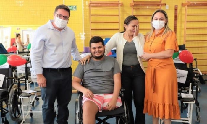 Pacientes Do CER De Aragua na Recebem Cadeiras De Rodas E De Banho 