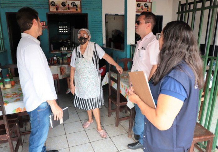 Comerciante pioneira no local, Maria Zilda Sousa Alencar, disse que espera volta do movimento na região. 
