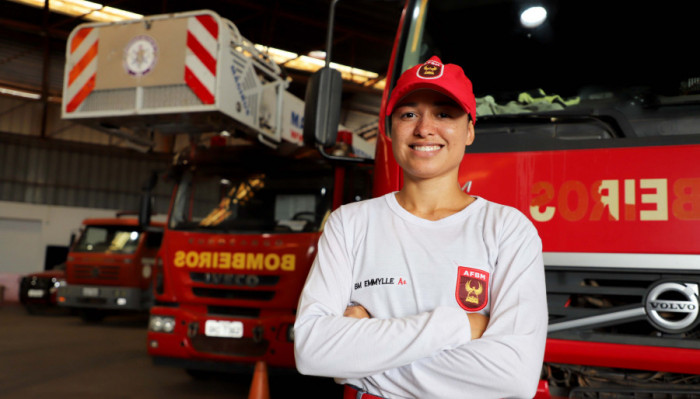 Emmylle Pereira Teles de Porto Nacional foi aprovada no último concurso do Corpo de Bombeiros
