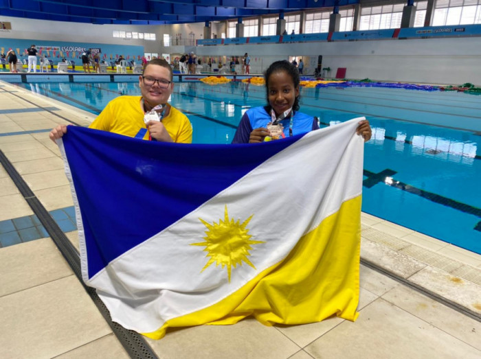 Na Natação Bruno Gabriel Coelho Damasceno ganhou medalha de prata e Flávia Fernandes Silva ganhou medalha de bronze. 