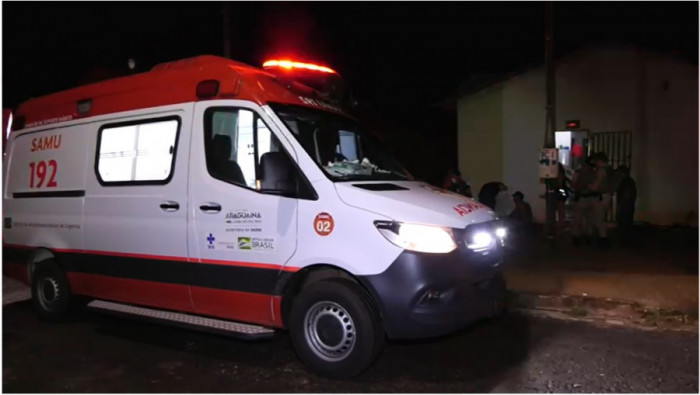 Vítima foi socorrida pelo SAMU e encaminhada ao hospital. Foto: AN