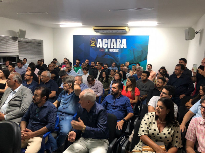 Empresários de Araguaína no pré-lançamento da Epoca 