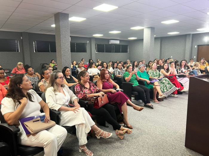 Evento reuniu mais de cem mulheres em Araguaína 