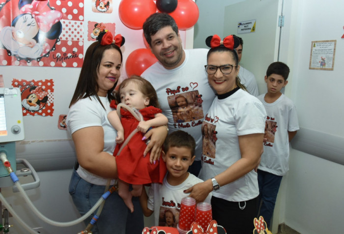 Enfermeira Do Hgp Fala De Amor Materno Com Paciente De 4 Anos Que Vive