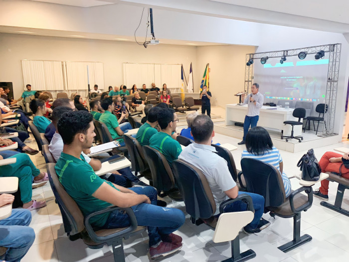 Ceo da Nortesys, Gean Sharly Sousa, apresentando os detalhes da parceria
