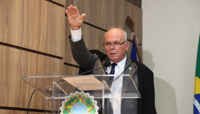 O desembargador Helvécio de Maia assumiu a vice-presidência do TRE na gestão biênio 2023/2025.