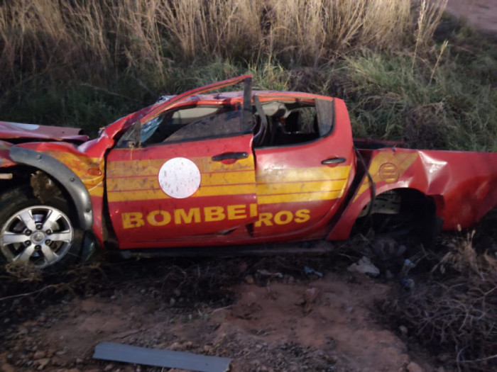 Acidente com viatura do Corpo de Bombeiros na TO-040