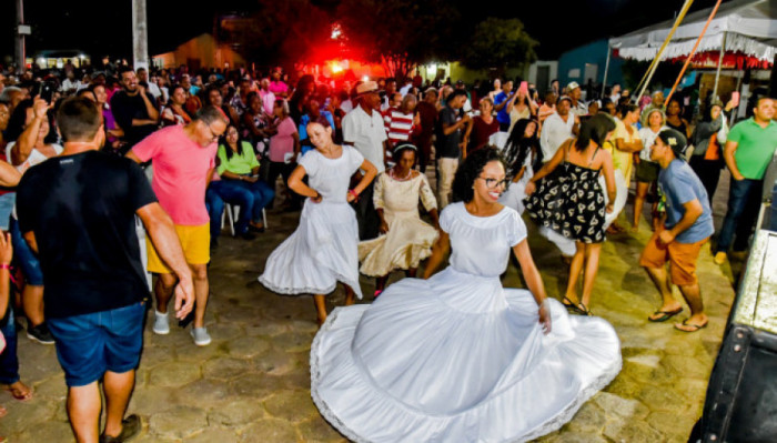 A Festa do Senhor do Bonfim atrai fiéis e visitantes de toda a região.