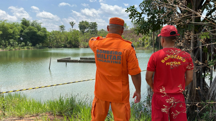 Bombeiros realizaram buscas em lagoa para localizar o corpo da vítima.